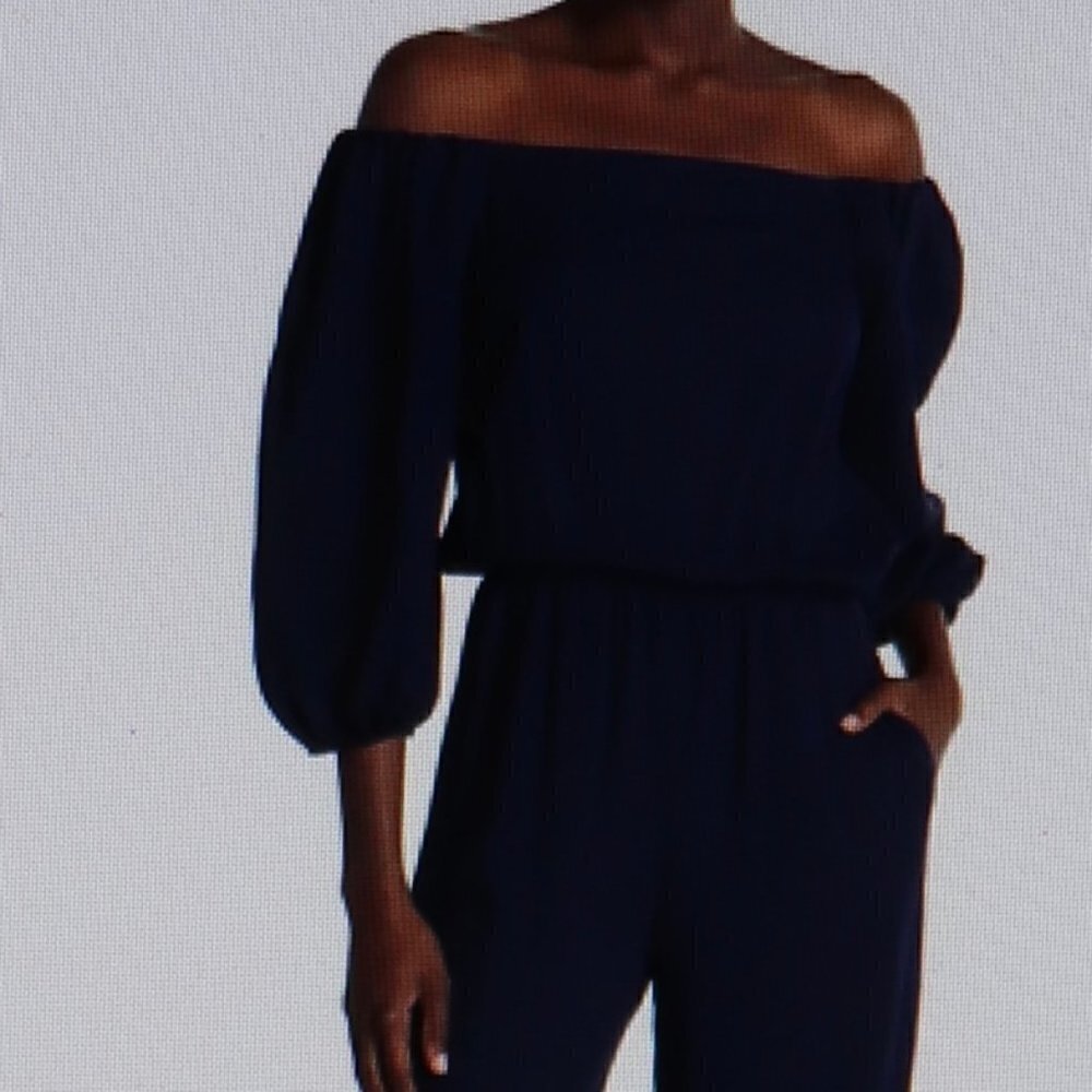 THEORY Off the Shoulder Classic Jumpsuit Size M - Picture 4 of 7